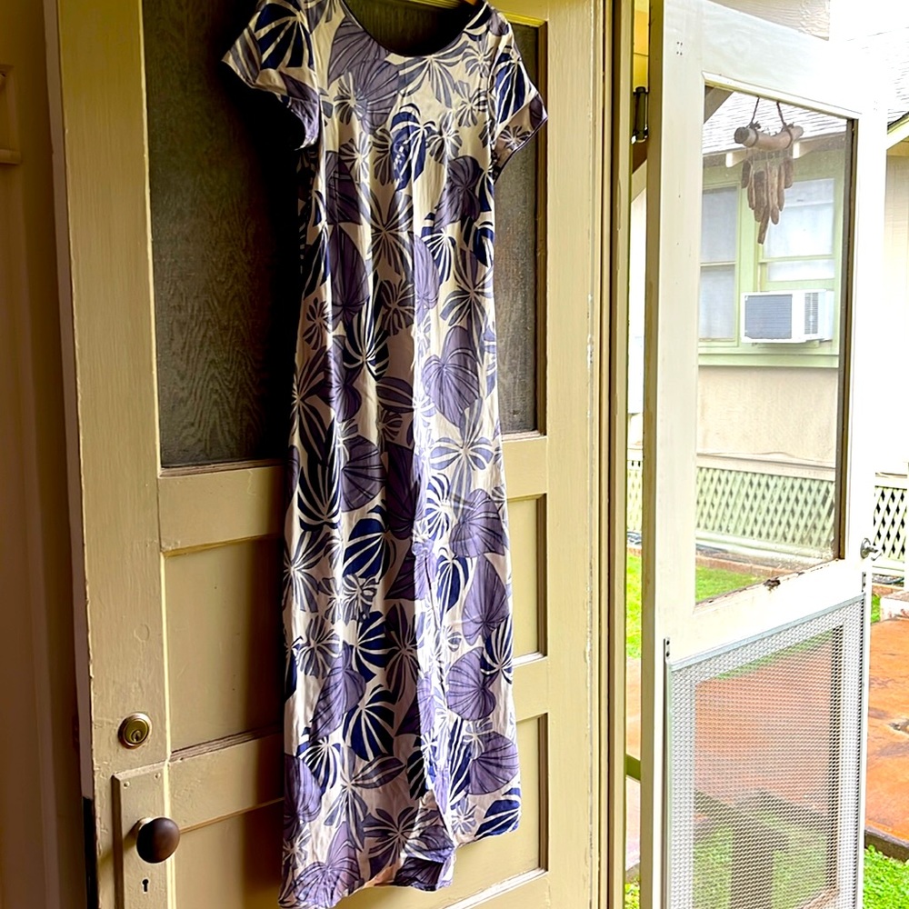 Young Hawaii by Iolani dress